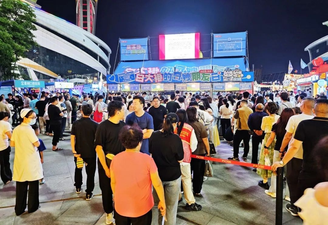 潍坊市第二人民医院凤溪地义诊火热启幕人气爆棚